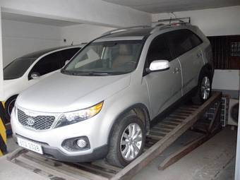 2010 Kia Sorento Photos
