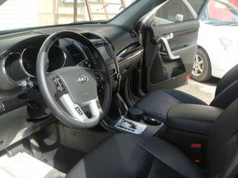 2010 Kia Sorento Photos