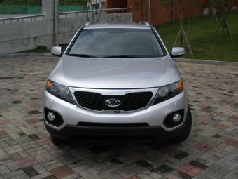 2010 Kia Sorento Photos