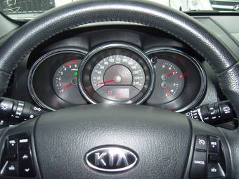2010 Kia Sorento Photos