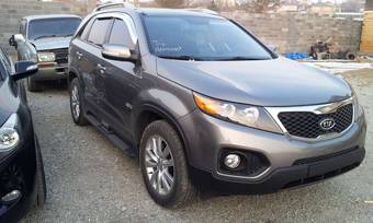 2010 Kia Sorento Photos