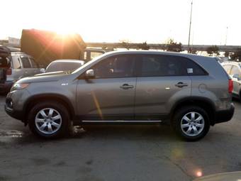 2010 Kia Sorento Pictures