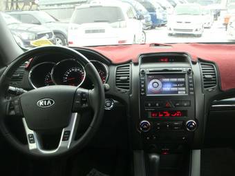 2010 Kia Sorento Pictures