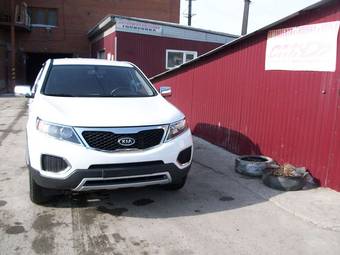 2010 Kia Sorento Photos