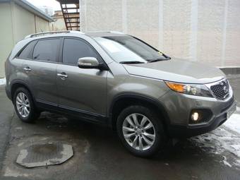 2010 Kia Sorento Pics