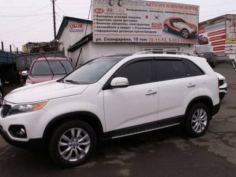 2010 Kia Sorento Photos