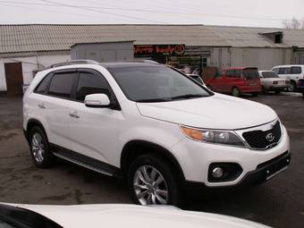 2010 Kia Sorento Photos