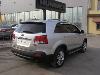 2010 Kia Sorento Photos