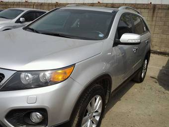 2010 Kia Sorento Photos