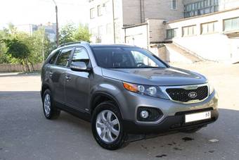 2010 Kia Sorento Photos