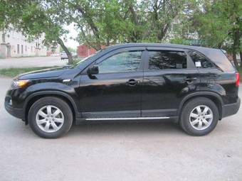 2010 Kia Sorento Photos