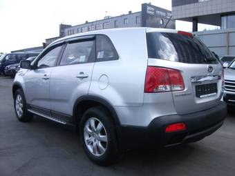 2010 Kia Sorento Photos