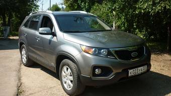 2010 Kia Sorento Pictures