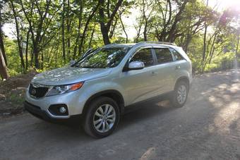 2011 Kia Sorento Photos