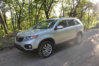 2011 Kia Sorento Pictures