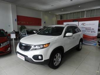 2011 Kia Sorento Photos