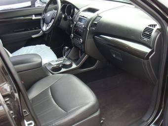 2011 Kia Sorento Images
