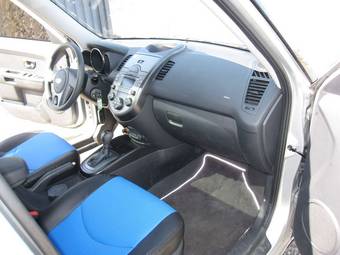 2010 Kia Soul Images