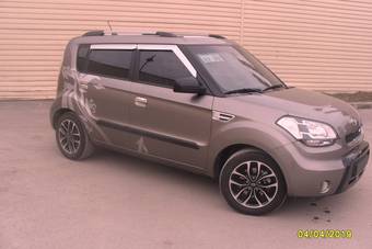 2010 Kia Soul Images