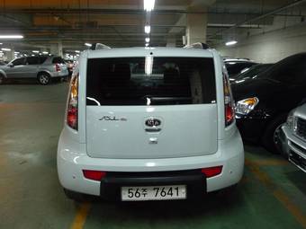 2010 Kia Soul Images