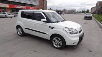 2010 Kia Soul Images