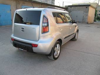 2010 Kia Soul Photos