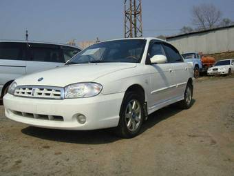 2000 Kia Spectra Pictures