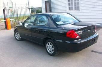 2002 Kia Spectra Pictures