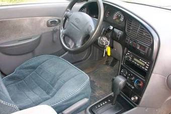 2002 Kia Spectra Photos