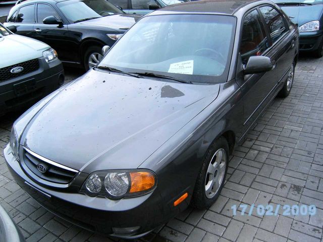 2003 Kia Spectra