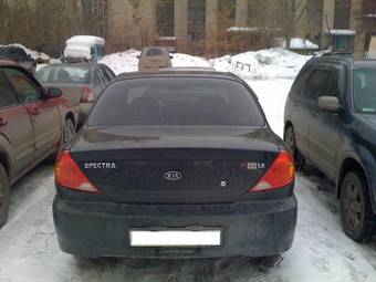 2003 Kia Spectra Photos