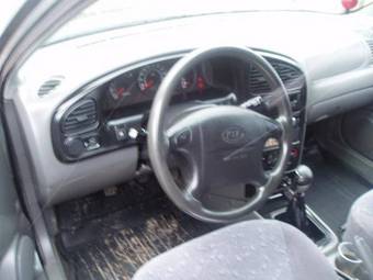 2005 Kia Spectra Images