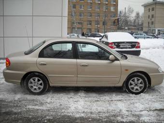 2009 Kia Spectra Photos
