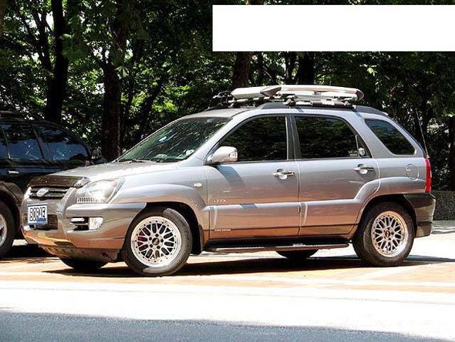 Kia sportage 2004 года