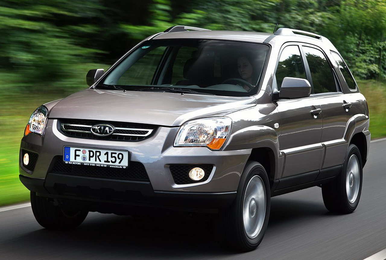 Kia sportage 2009 года
