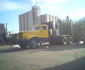 1981 KRAZ 255