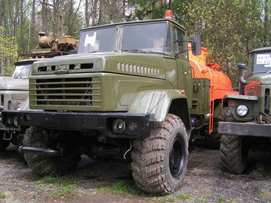 1988 KRAZ 6437