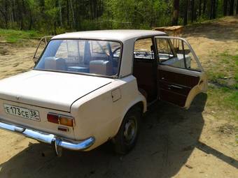 1973 Lada 2101 Pictures