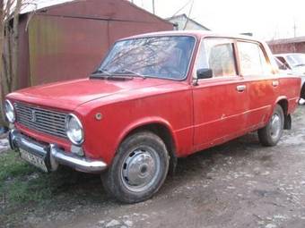 1974 Lada 2101 Pictures