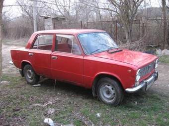1974 Lada 2101 Pictures