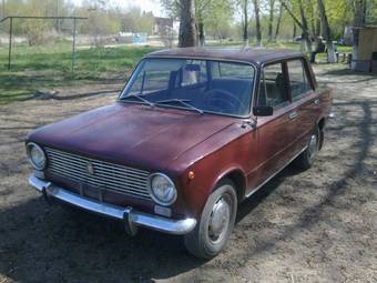 1974 Lada 2101 Pictures