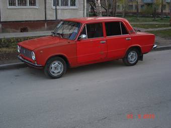 1975 Lada 2101 Pictures