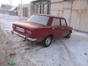 1975 Lada 2101 Pictures