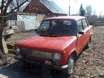 1976 Lada 2101 Wallpapers