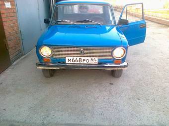 1977 Lada 2101 Pictures
