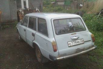 1973 Lada 2102 Pictures