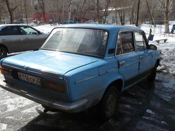 1975 Lada 2103 Pictures