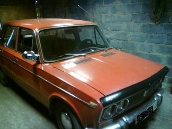 1975 Lada 2103 Pictures