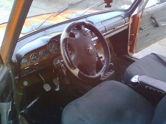 1977 Lada 2103 Pictures