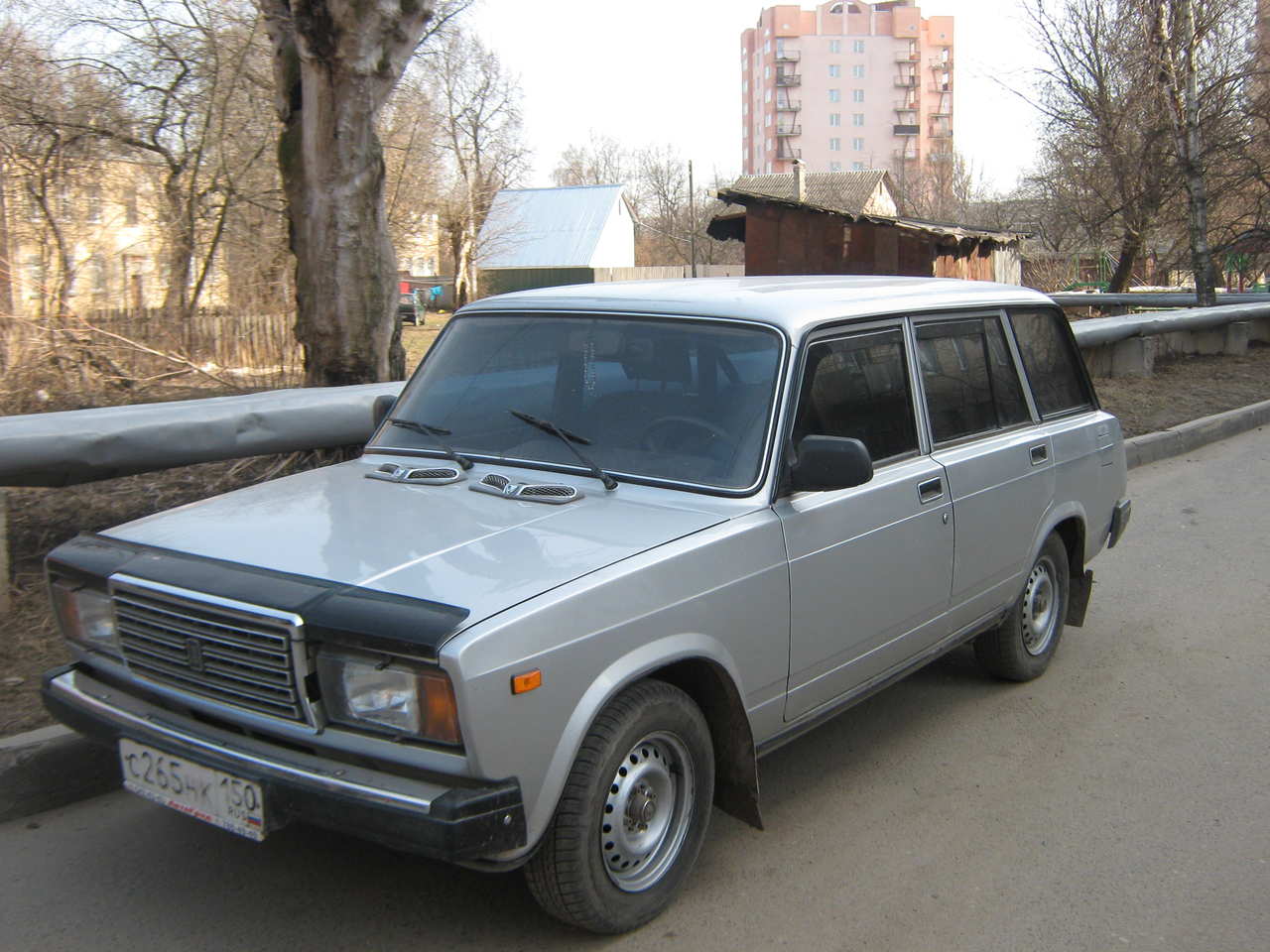 2008 Lada 2104